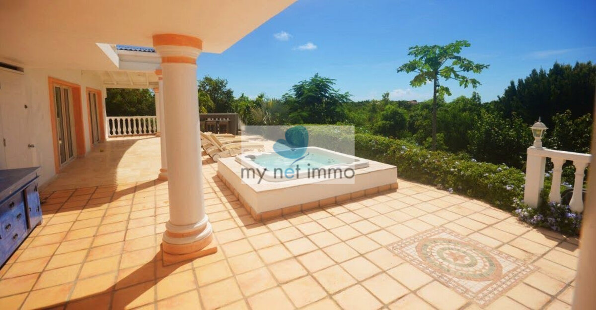 Villa With Sea View Terres Basses