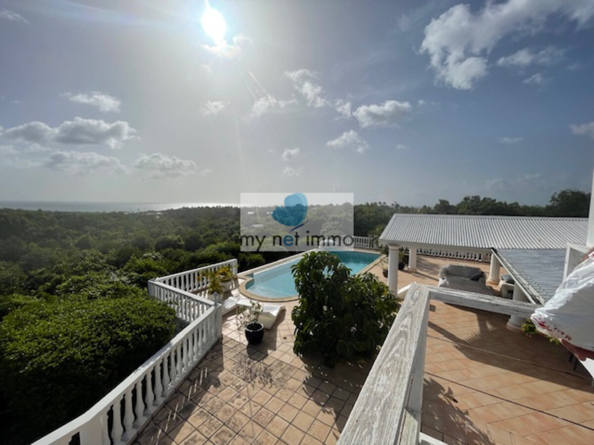 Villa With Sea View Terres Basses