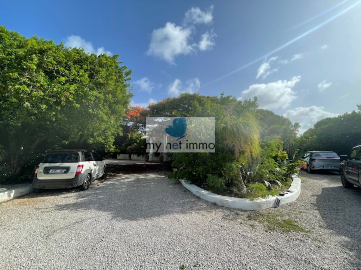 Villa With Sea View Terres Basses