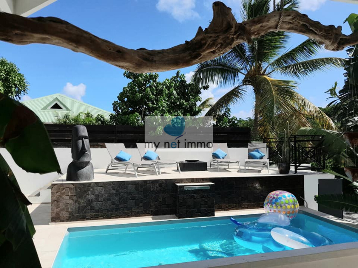 Oriental Bay 4 Bedroom Villa