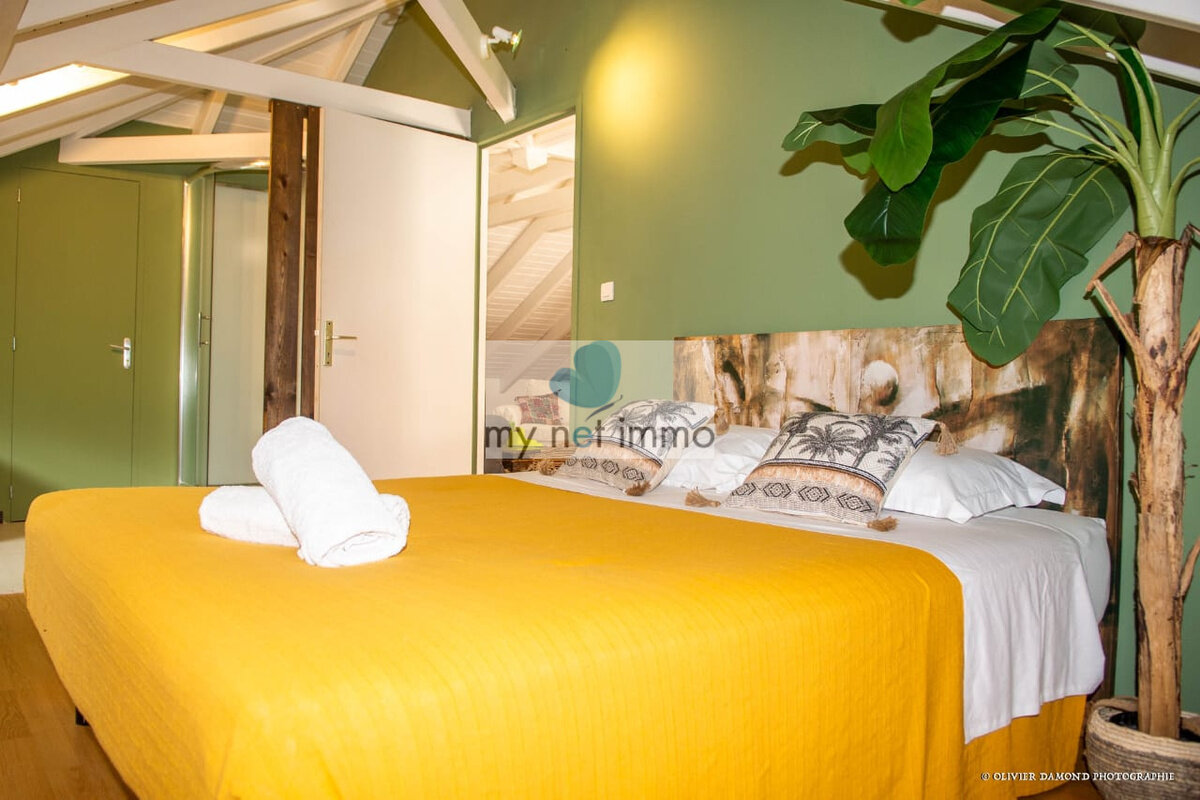 Oriental Bay 4 Bedroom Villa