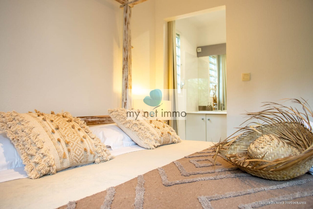 Oriental Bay 4 Bedroom Villa