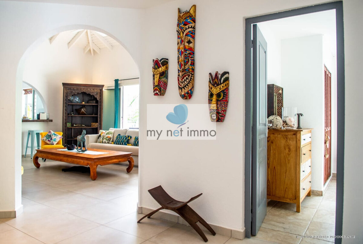 Oriental Bay 4 Bedroom Villa