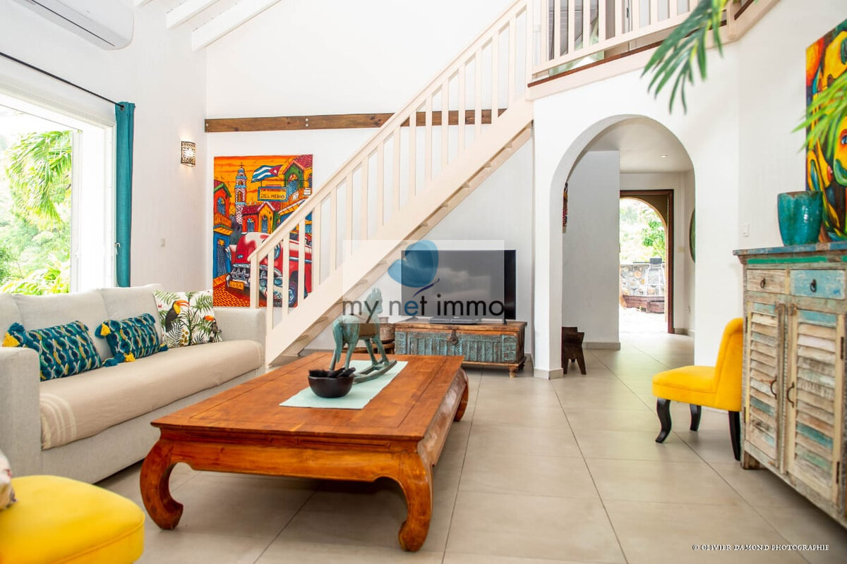 Oriental Bay 4 Bedroom Villa