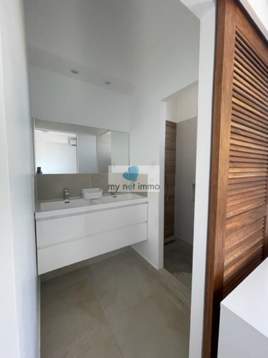 Appartement Neuf 2 ch Cole bay 325500