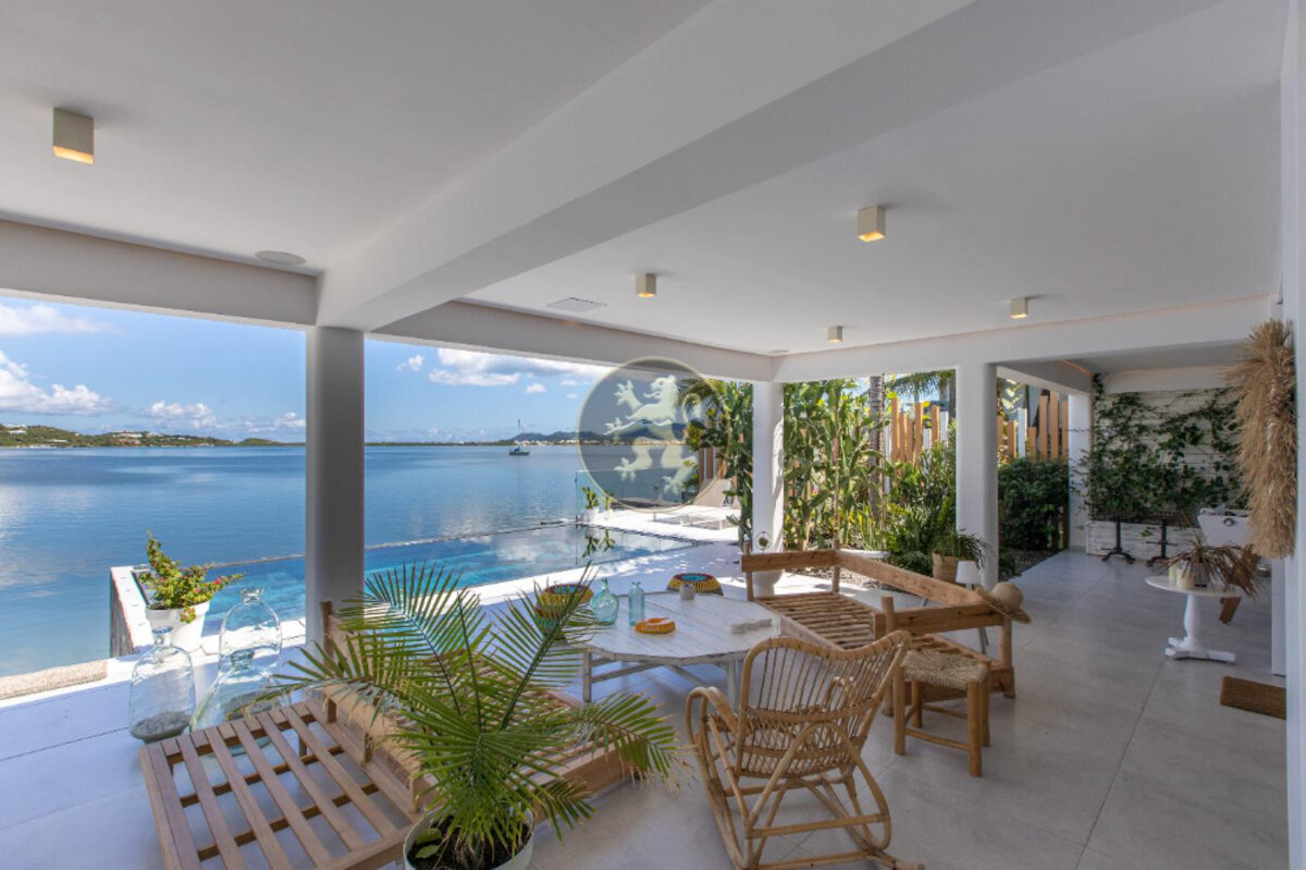 Villa Sunrise Blue Lagoon Luxurious Waterfront