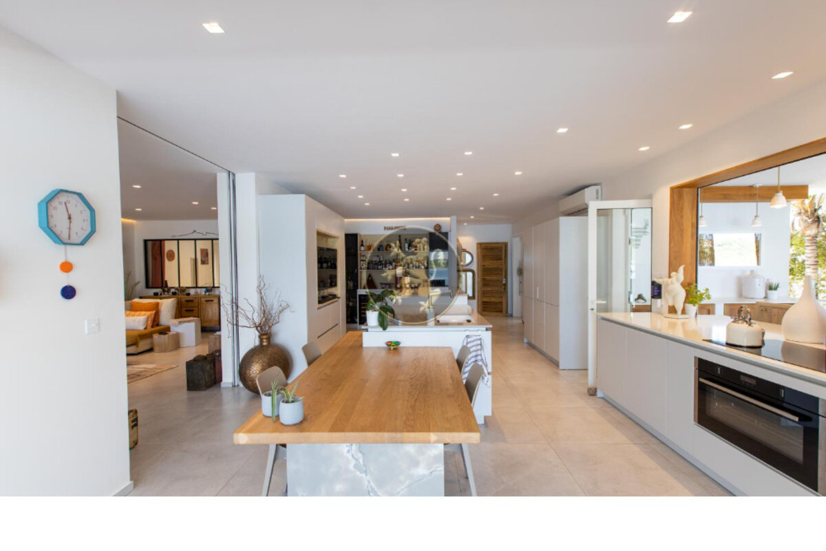 Villa Sunrise Blue Lagoon Luxurious Waterfront