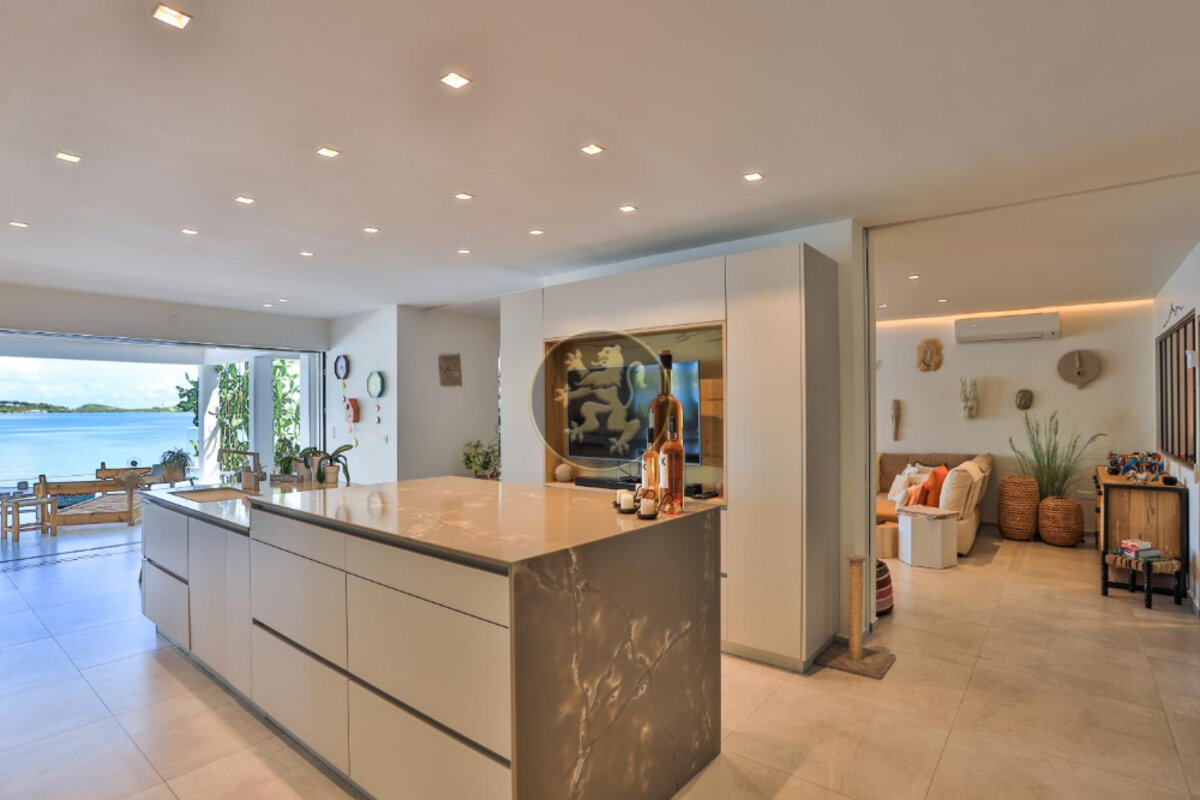 Villa Sunrise Blue Lagoon Luxurious Waterfront