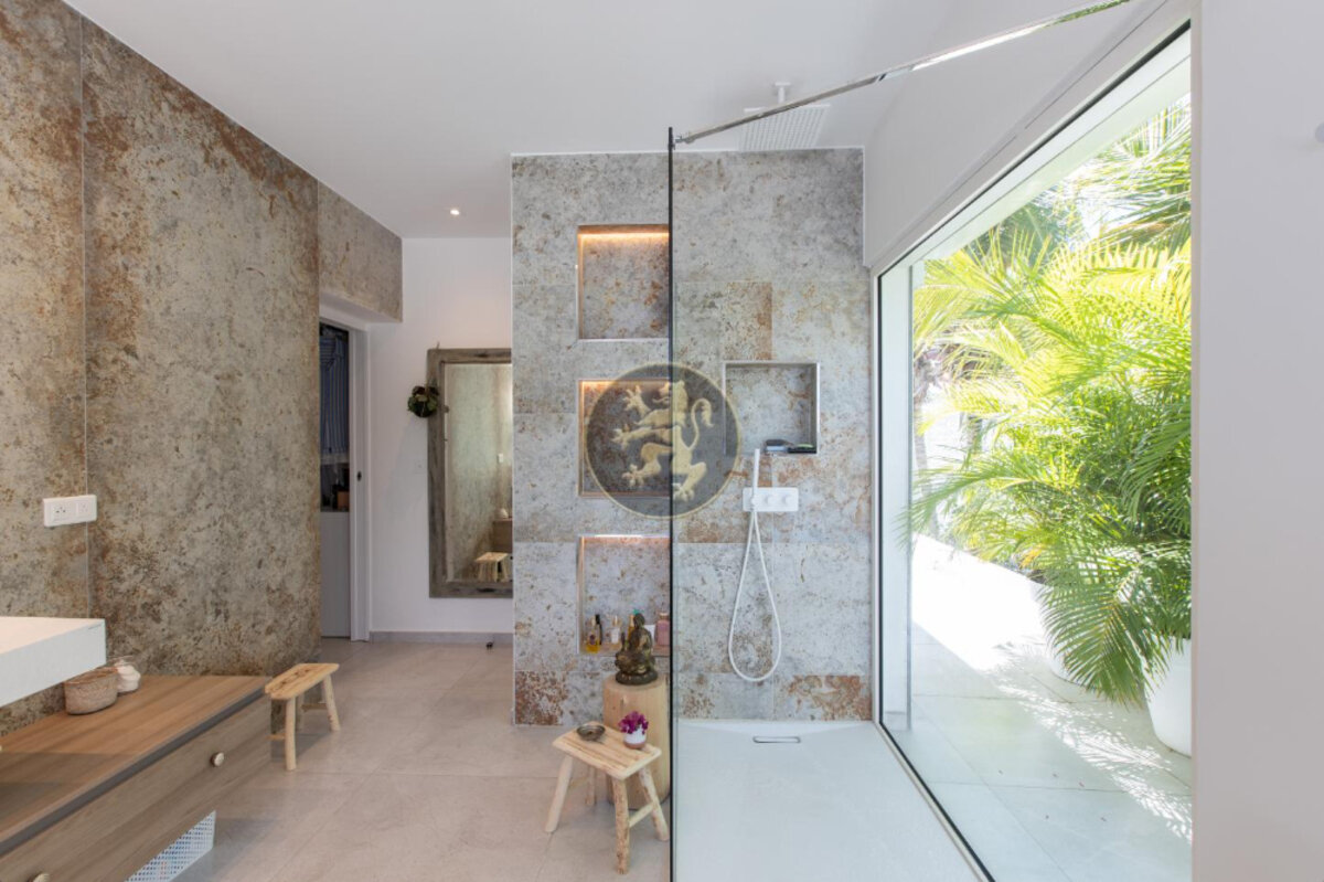 Villa Sunrise Blue Lagoon Luxurious Waterfront