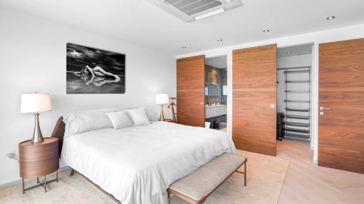 Luxury Beachfront Living at Aqualina Beach Club