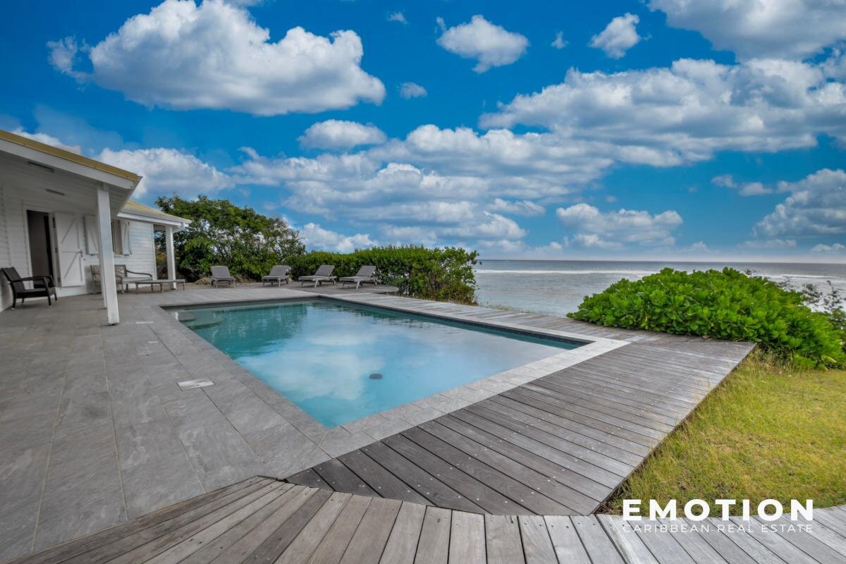 Ensemble immobilier vue mer - villa T4 + bungalow T3 - 173 m