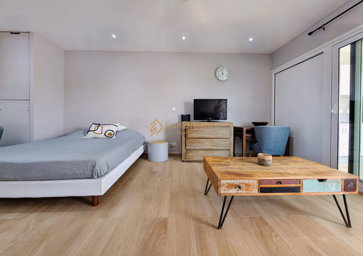  Studio meublé de 42 m² avec Vue Lagon  Résid