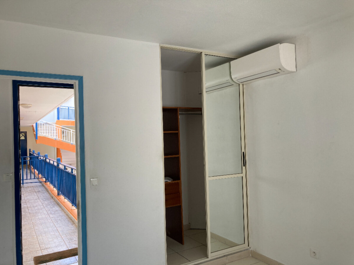 TYPE 3 EN DUPLEX A BAIE NETTLE