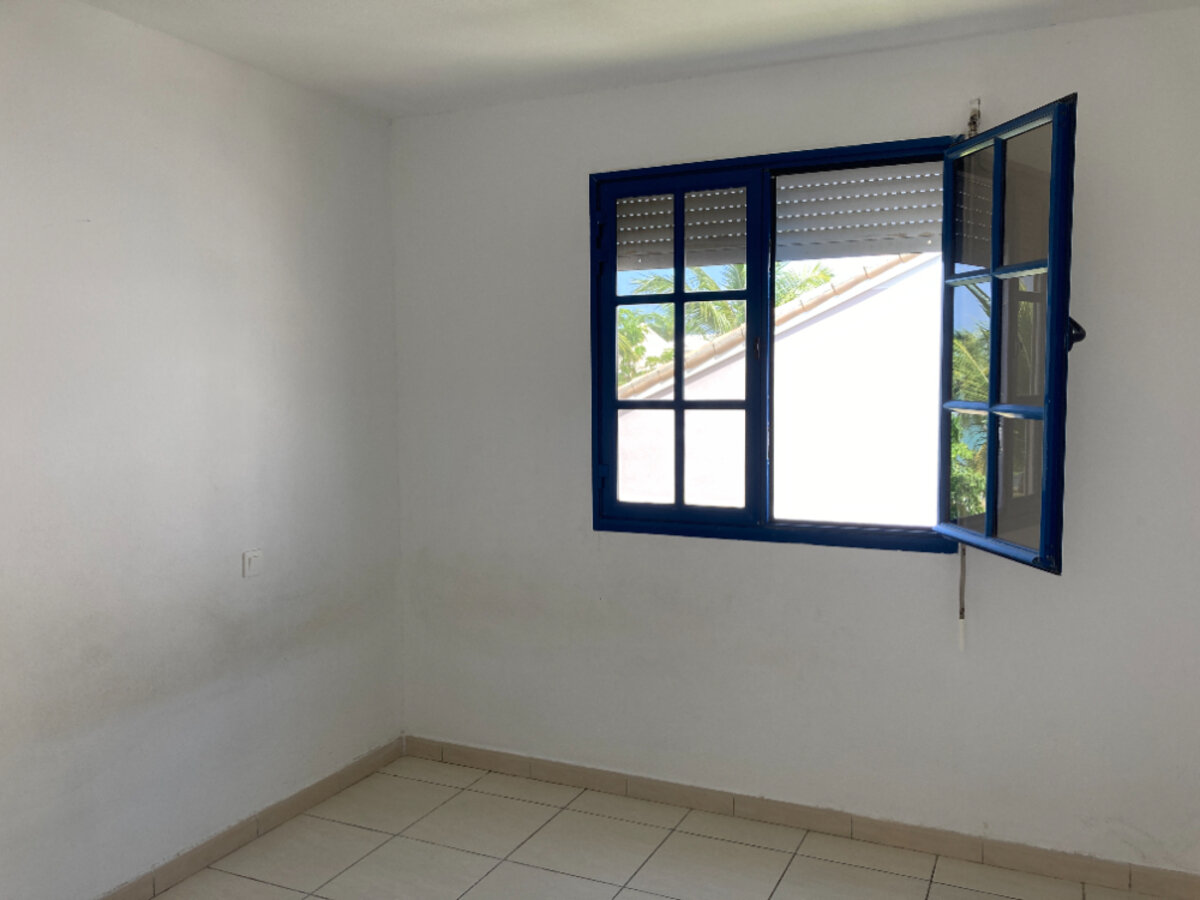 TYPE 3 EN DUPLEX A BAIE NETTLE