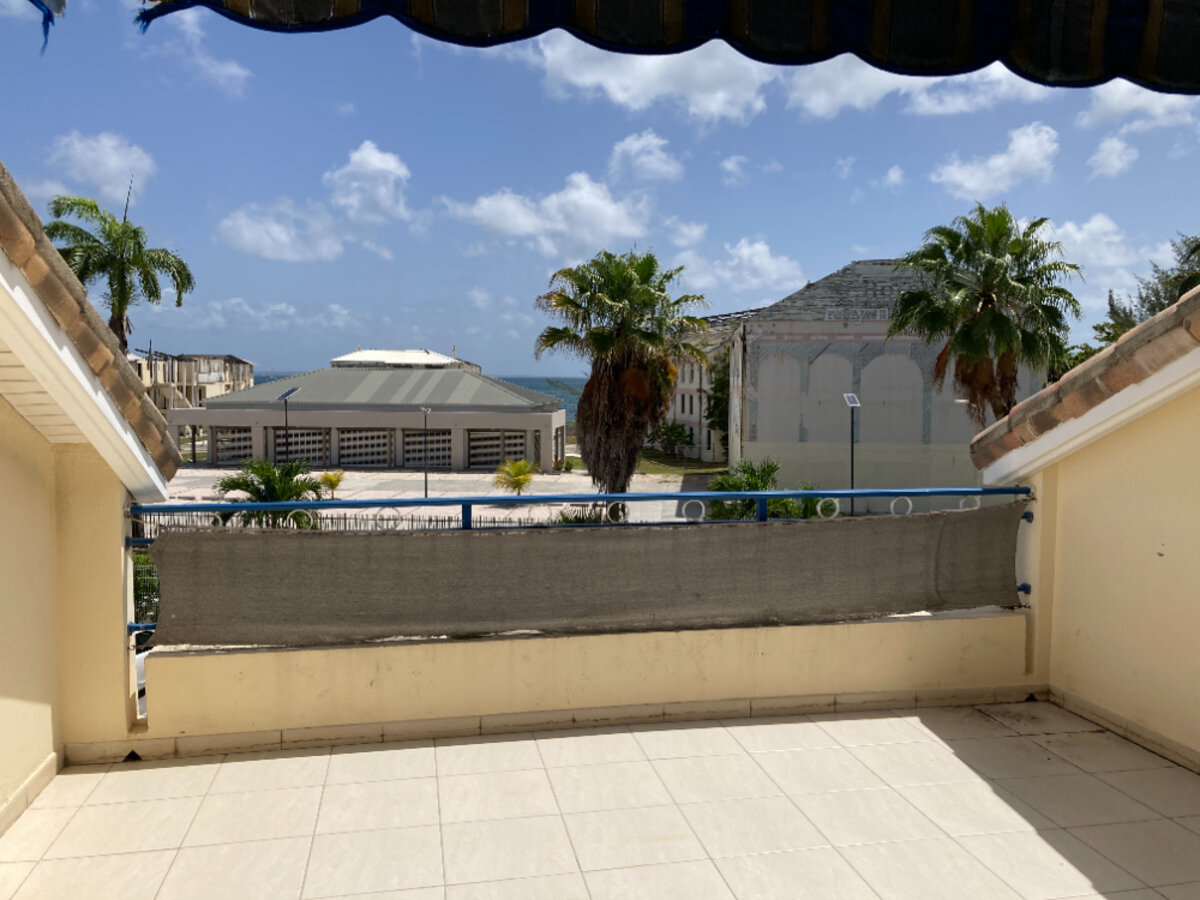 TYPE 3 EN DUPLEX A BAIE NETTLE