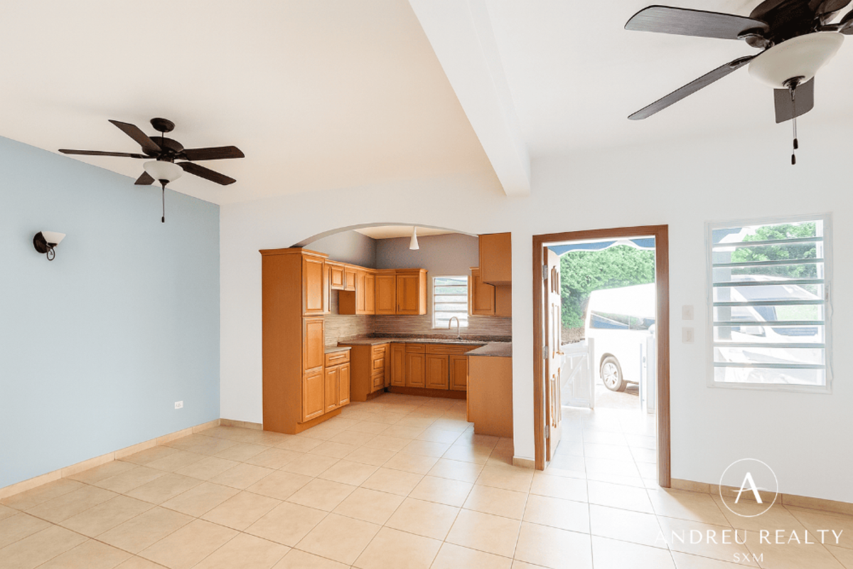 Propriété à revenus avec vue lagune – Diamond Hill