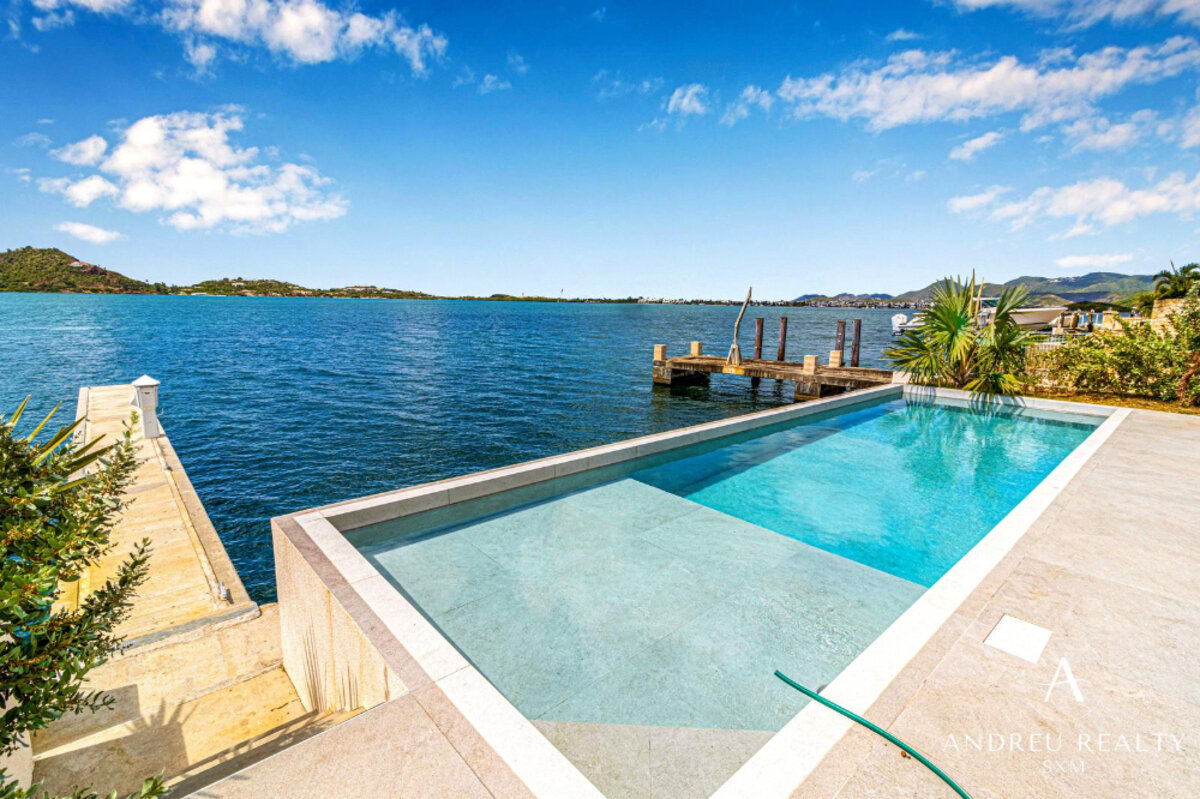 Villa Lagoon Neuve avec Piscine & Quai Privé