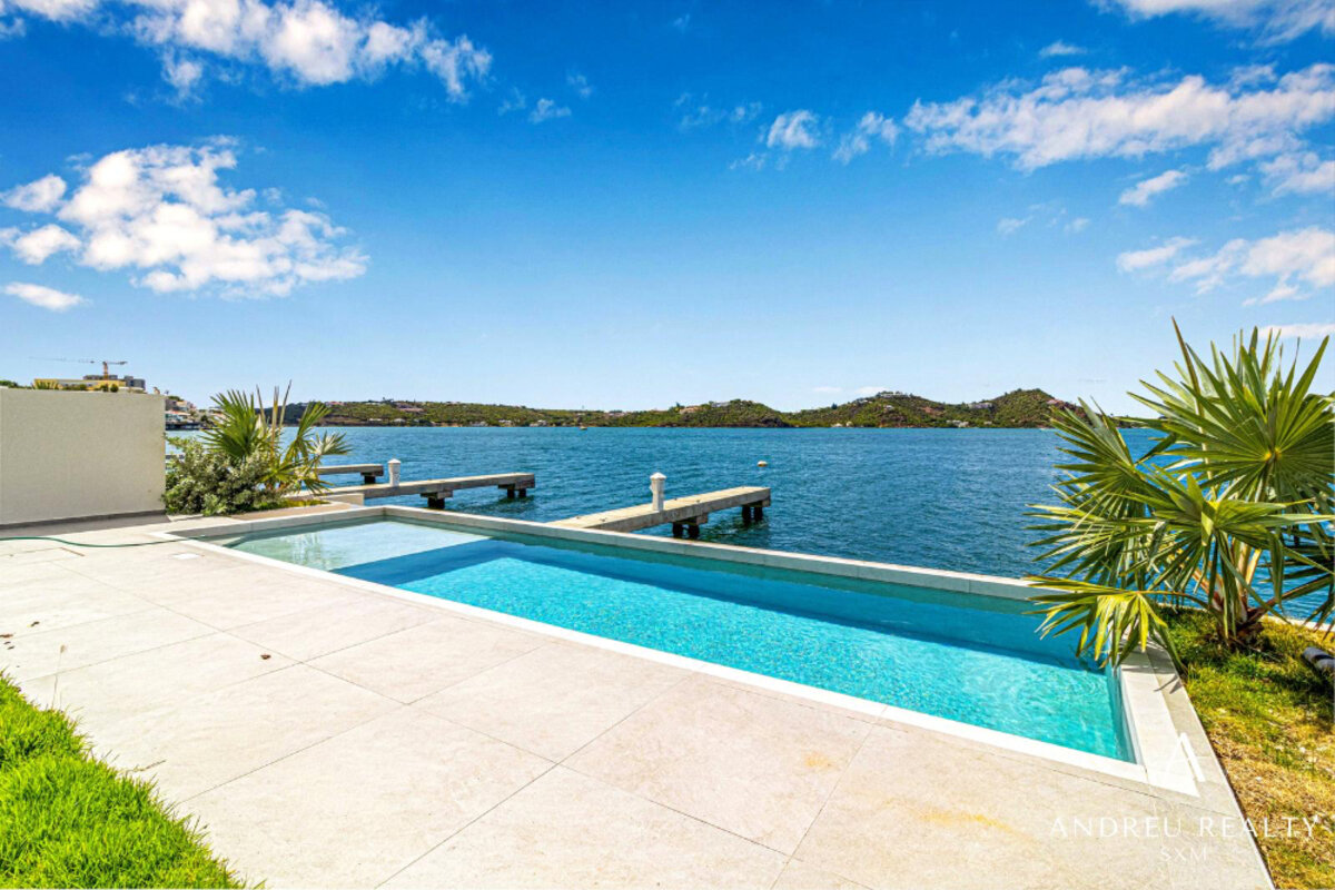 Villa Lagoon Neuve avec Piscine & Quai Privé