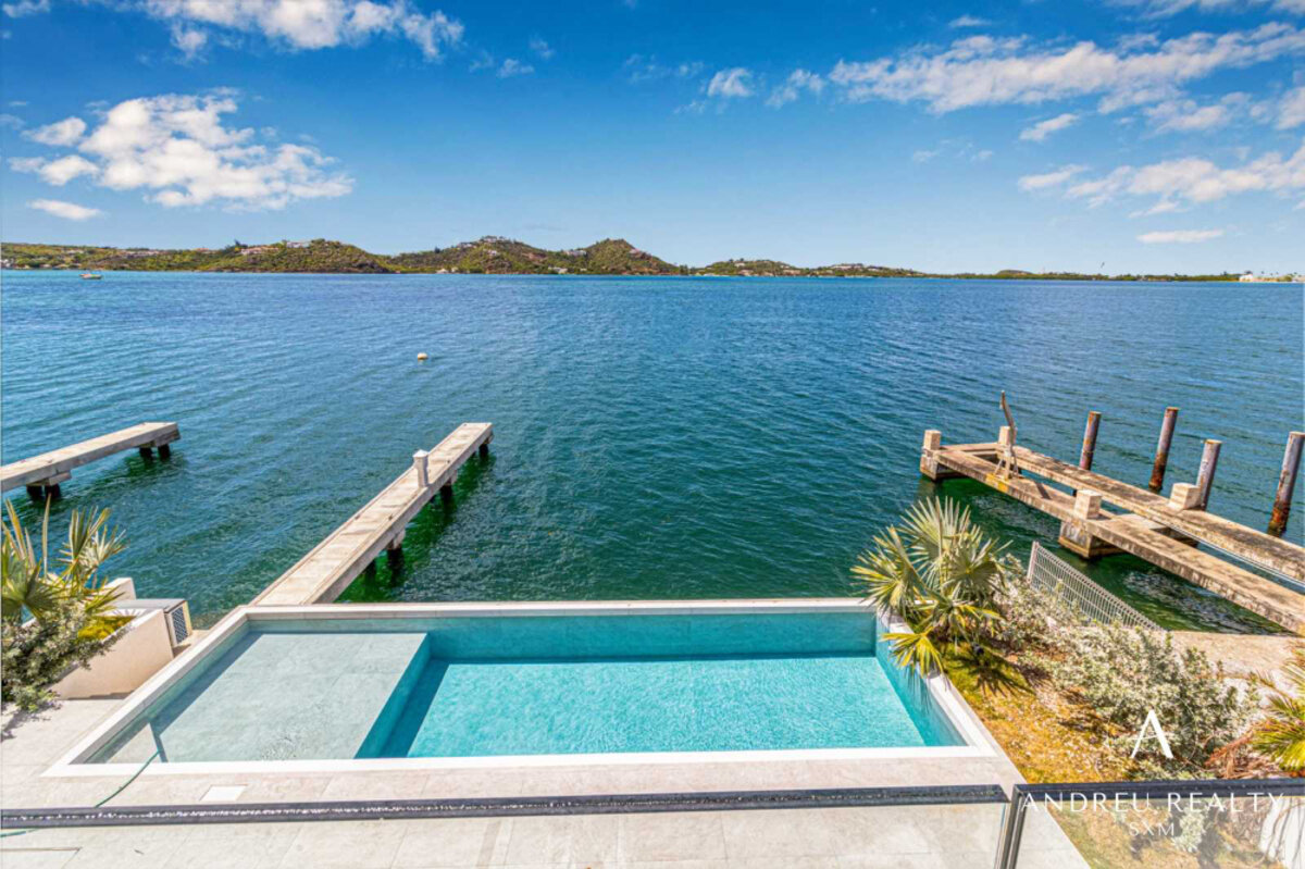 Villa Lagoon Neuve avec Piscine & Quai Privé