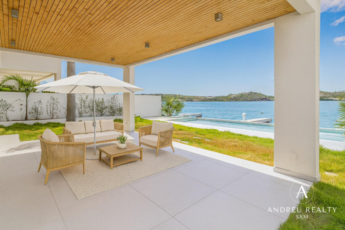 Villa Lagoon Neuve avec Piscine & Quai Privé