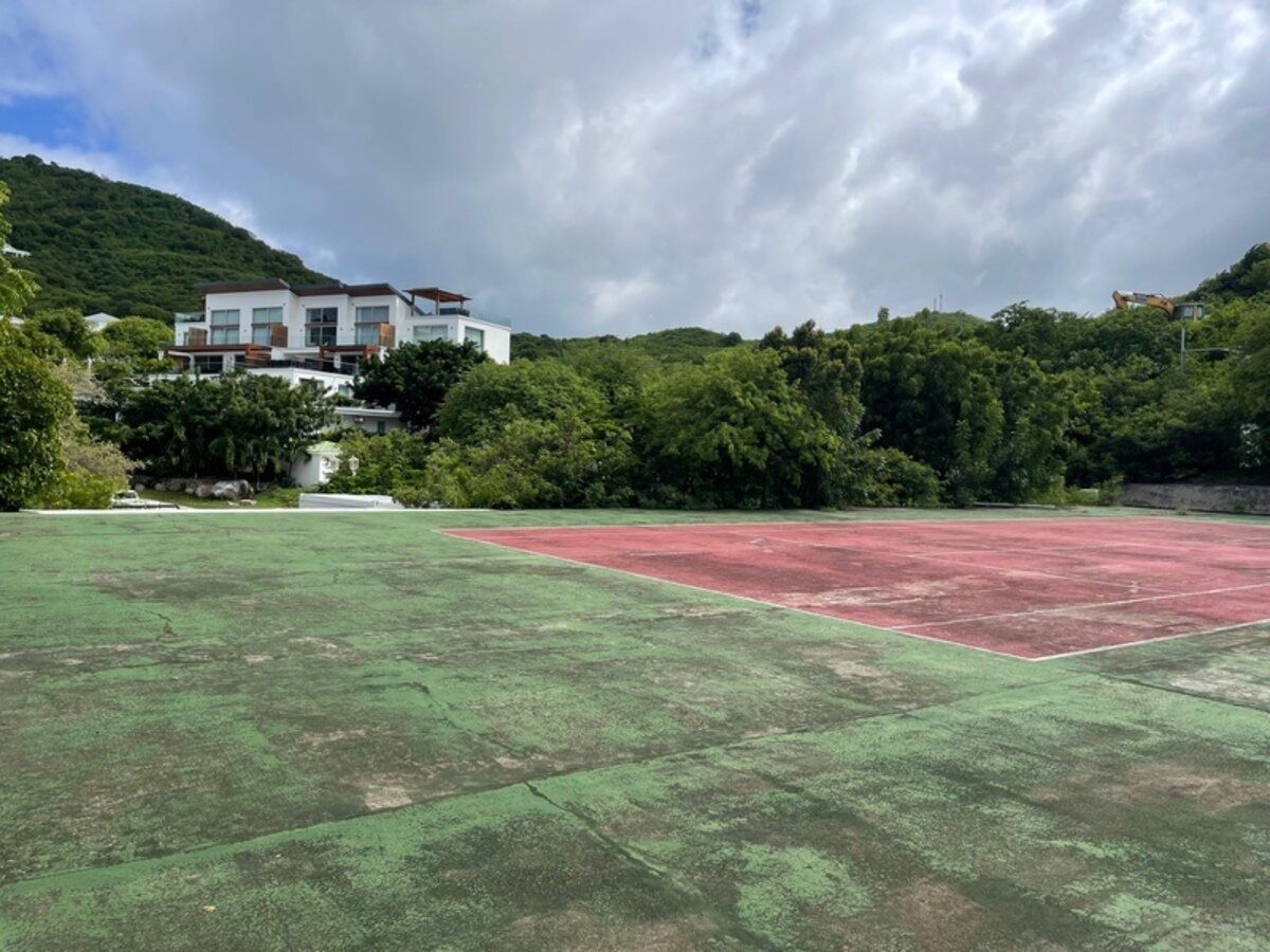 Terrain Saint Martin (978)