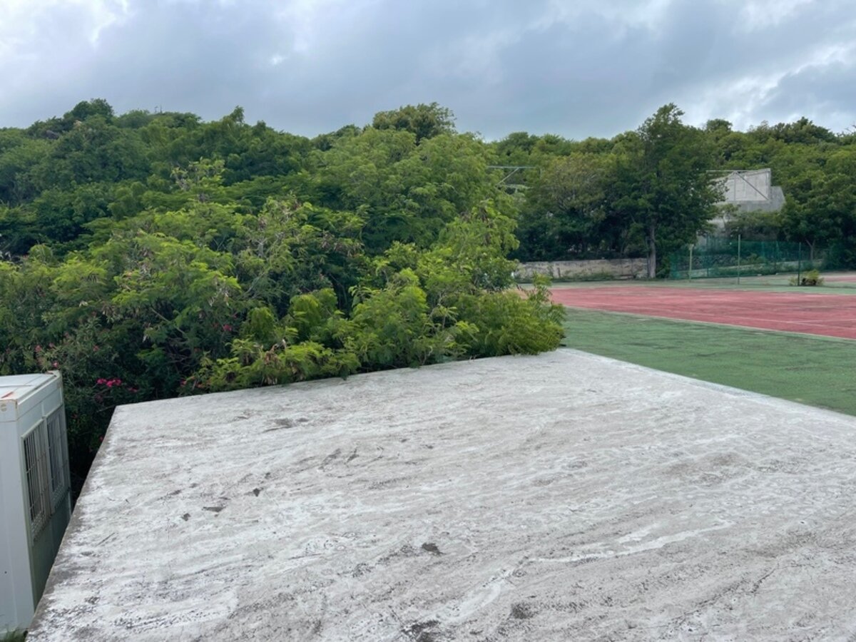 Terrain Saint Martin (978)