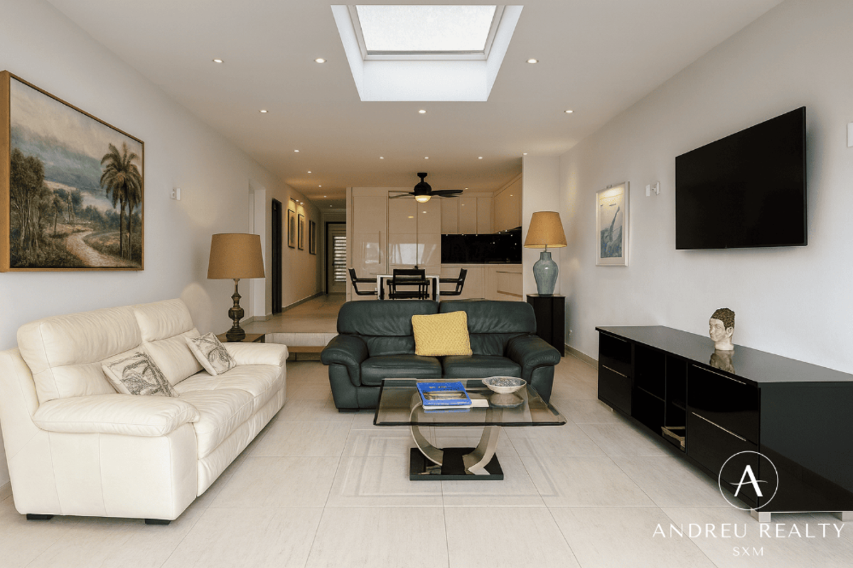 Élégant Condo 3 Chambres – Cupecoy Beach Club