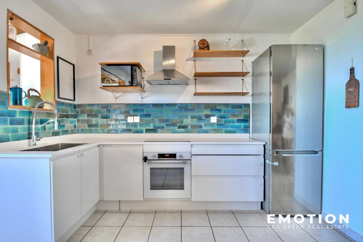 4-room house with sea view - Oyster Pond