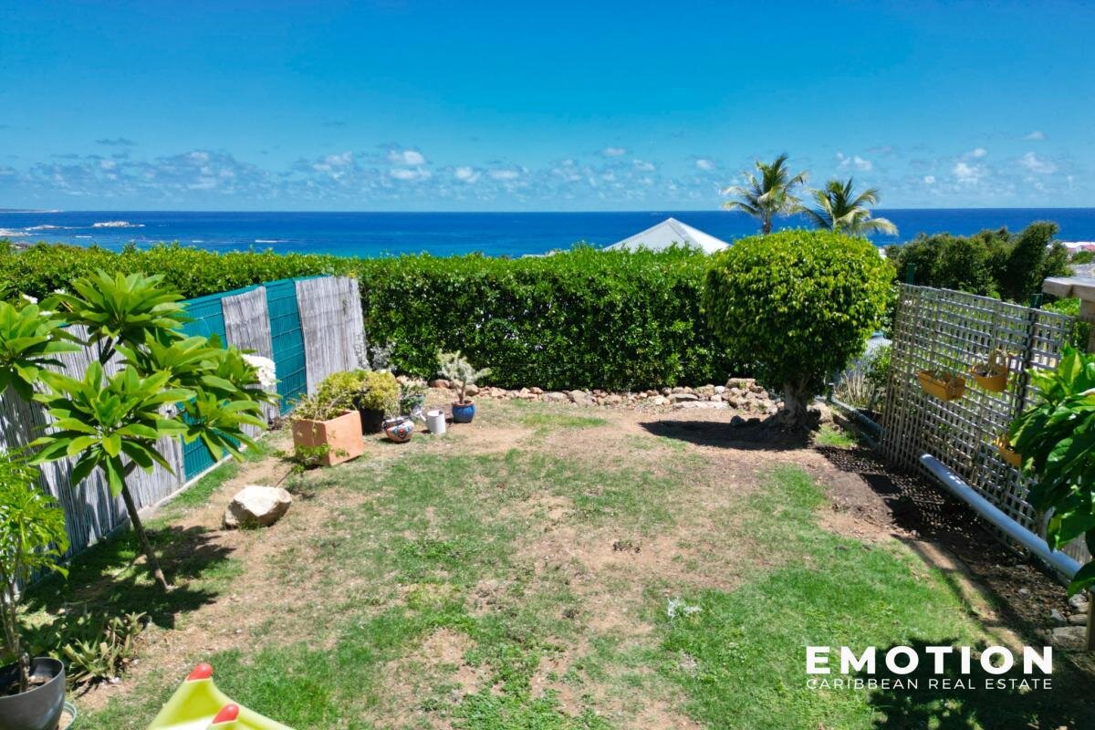 4-room house with sea view - Oyster Pond