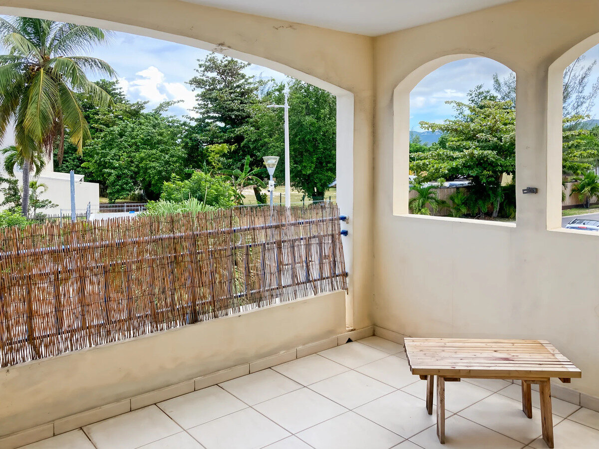 Apartment For Sale in Baie Nettlé, Saint Martin