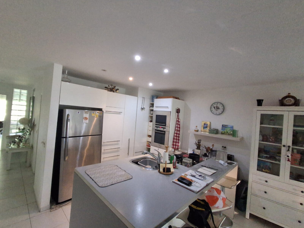 Cupecoy Beach, cozy 2 bed