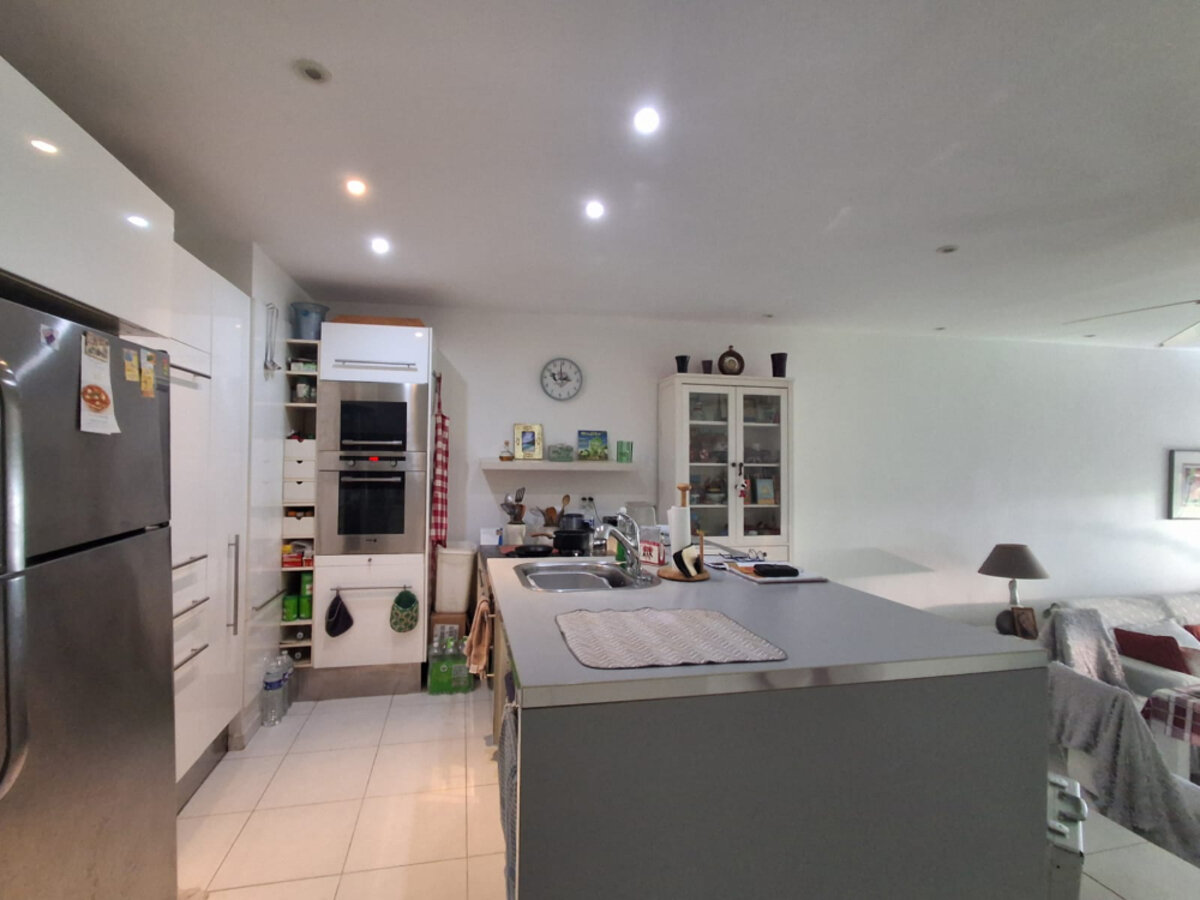 Cupecoy Beach, cozy 2 bed