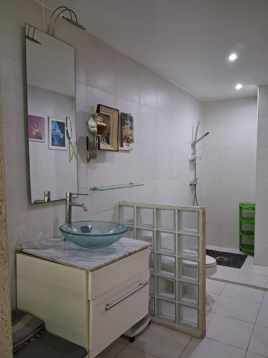 Cupecoy Beach, cozy 2 bed