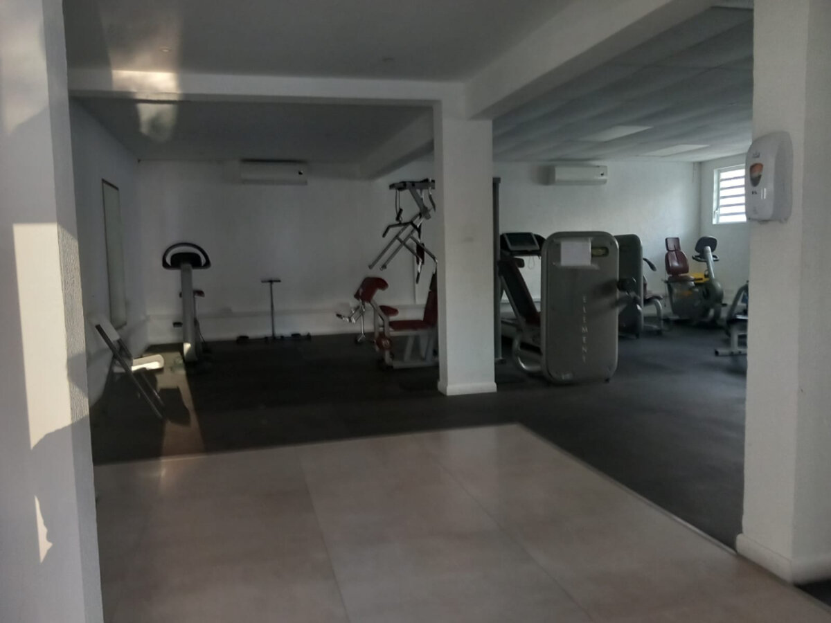 Cupecoy Beach, cozy 2 bed