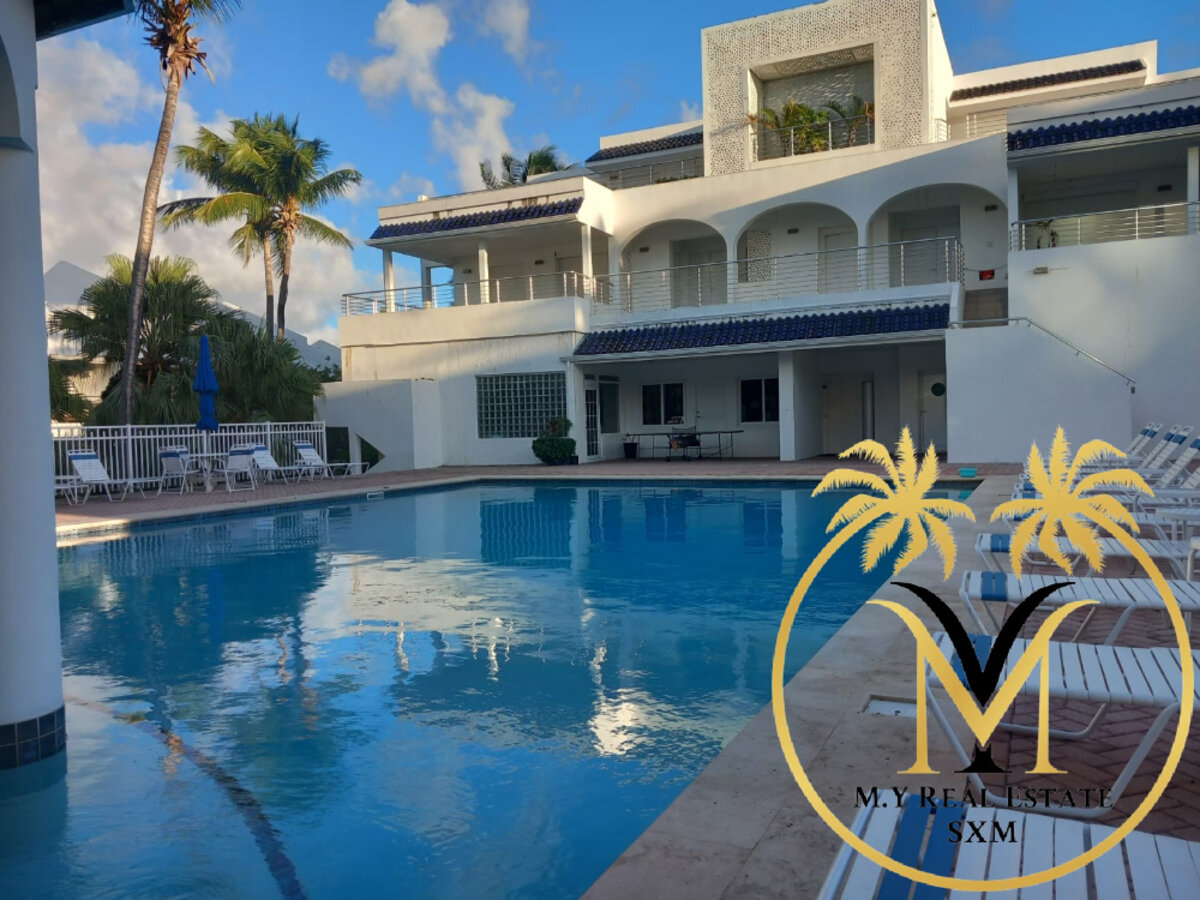 Cupecoy Beach, cozy 2 bed