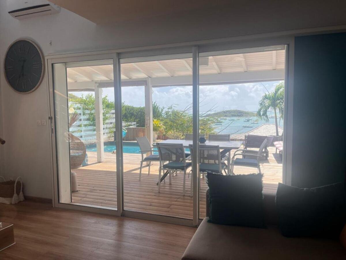 Villa vue panoramique depuis la Baie de Cul de Sac