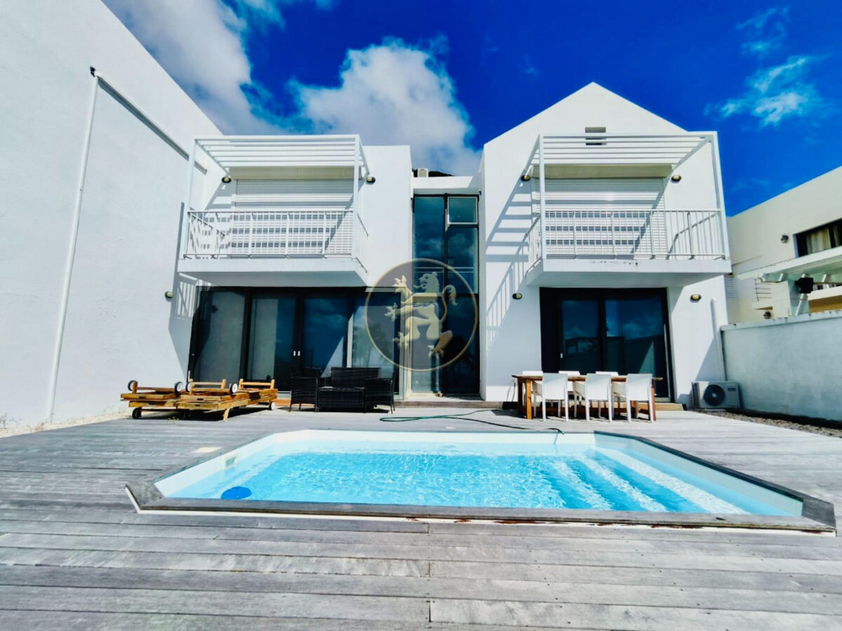 Indigo Bay Investment 4 Townhouses