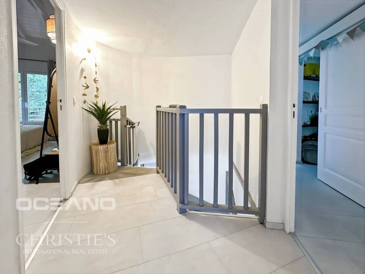 T4 House with Private Pool - Anse Marcel