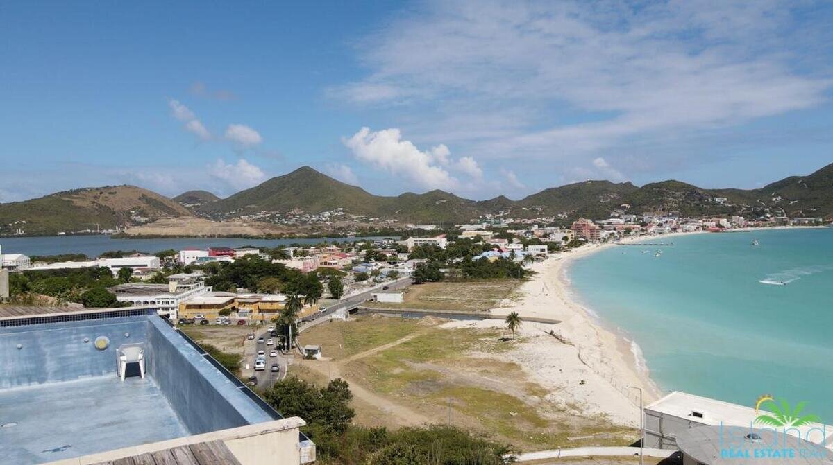 Little Bay Fixer Upper