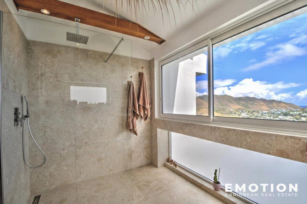 Villa T4 - full sea view - Mont-Vernon