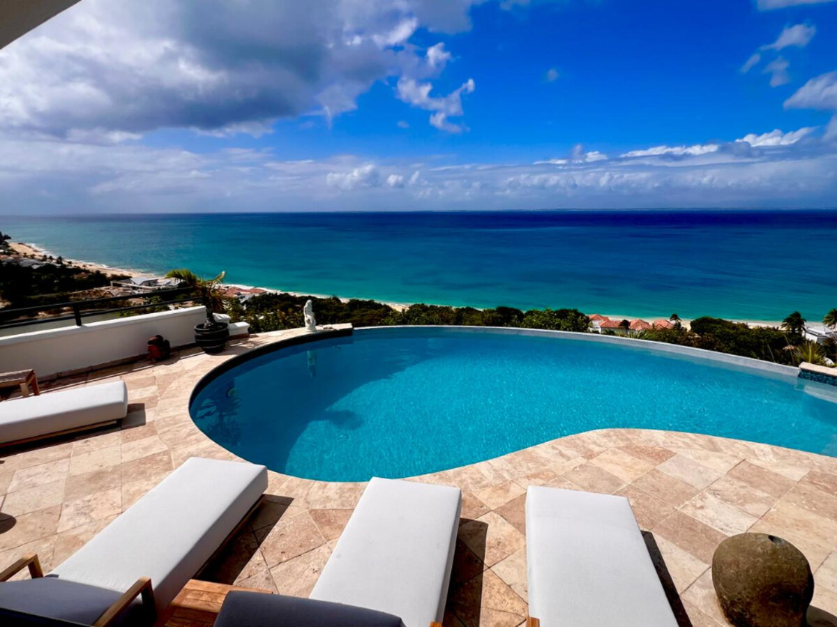 Rare villa vue mer exceptionnelle terres basses