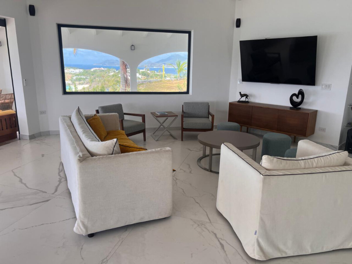 Rare villa vue mer exceptionnelle terres basses