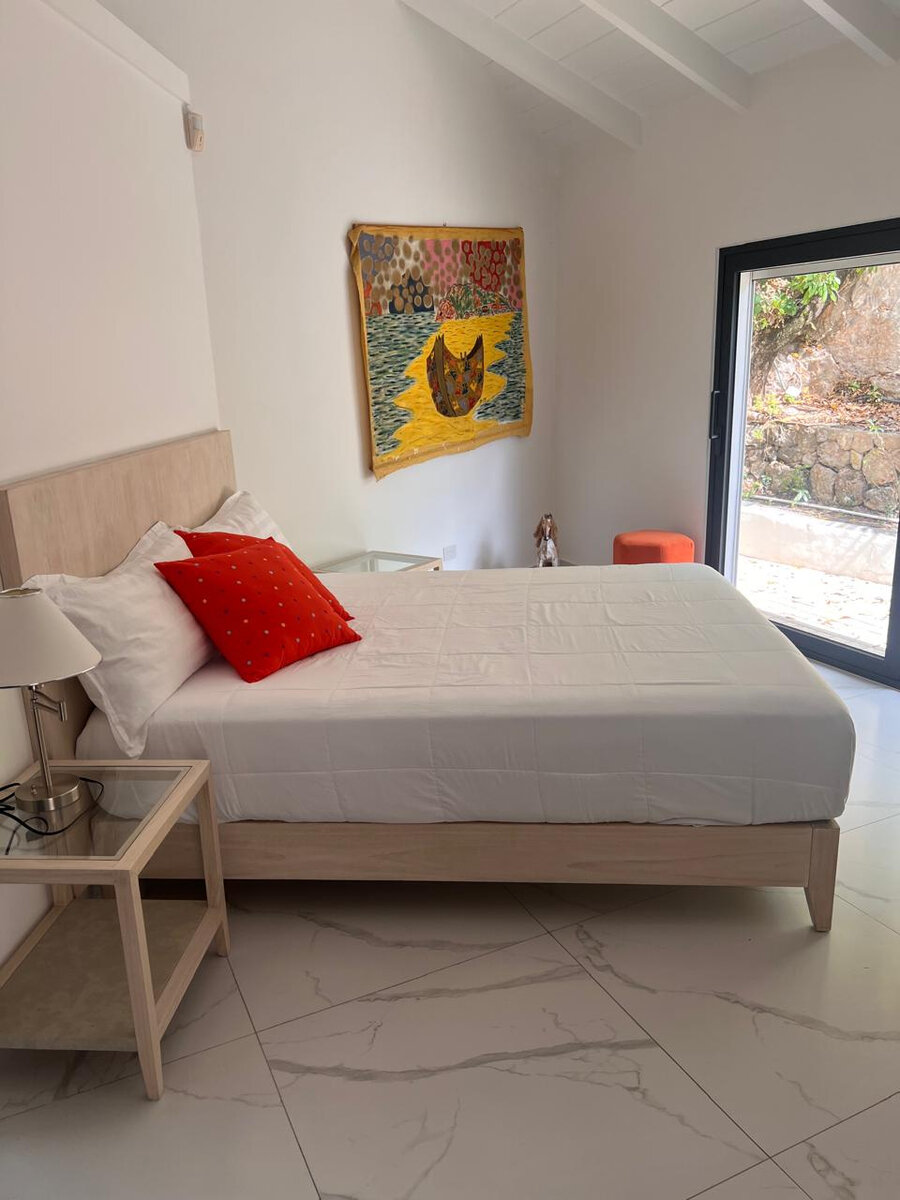 Rare villa vue mer exceptionnelle terres basses