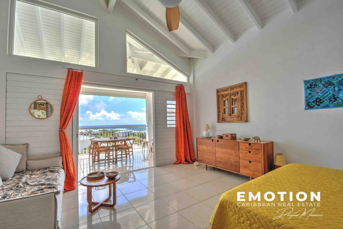 Appartement T1 avec vue mer à 180o sur la plage