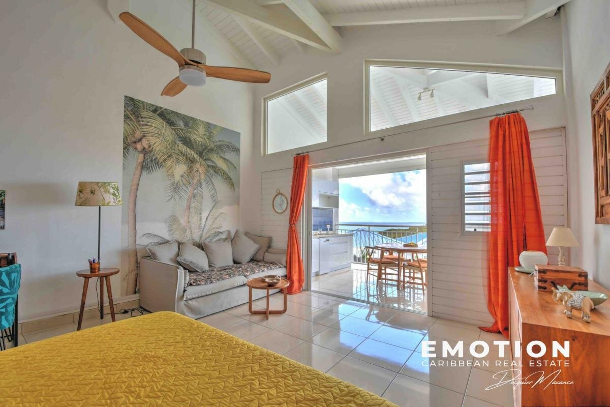 Appartement T1 avec vue mer à 180o sur la plage