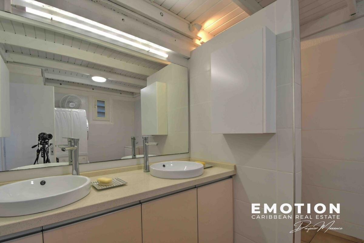 Appartement T1 avec vue mer à 180o sur la plage