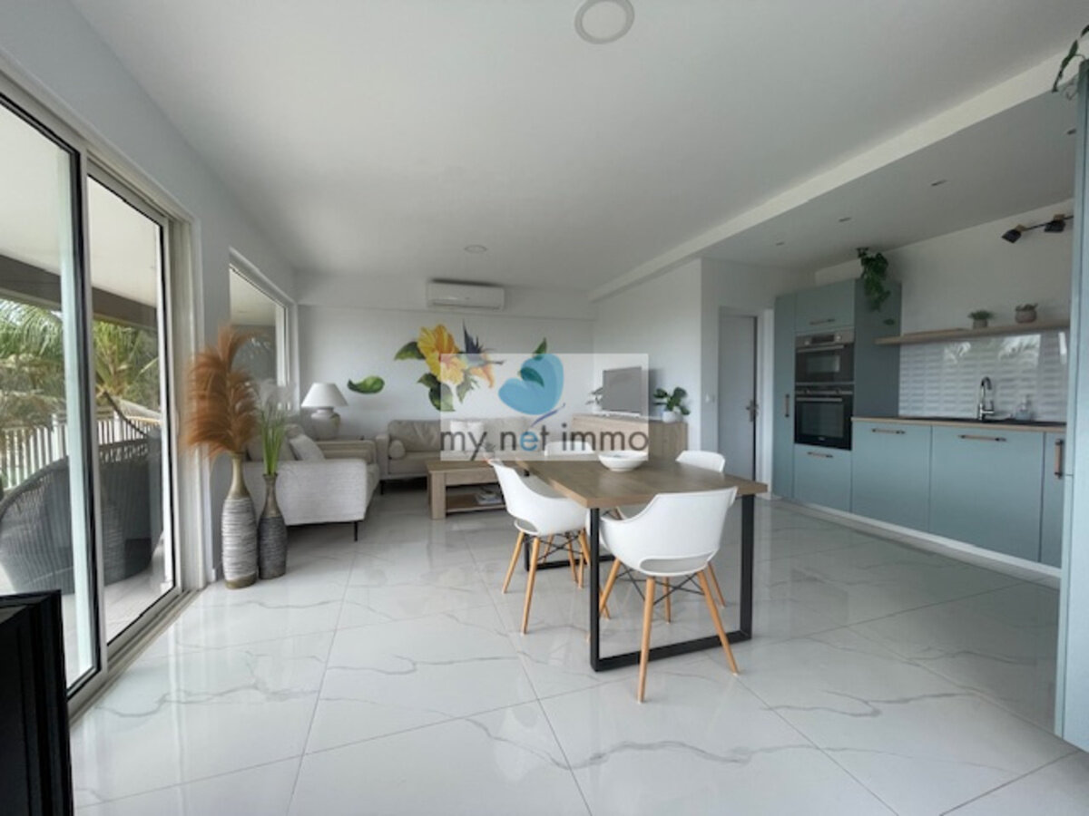 Terres-Basses Propriete sur 12300M2 10% Rentabilite