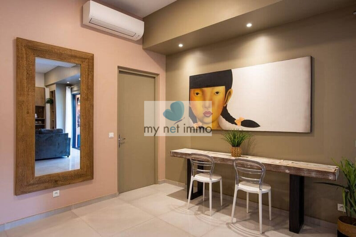 Terres-Basses Propriete sur 12300M2 10% Rentabilite