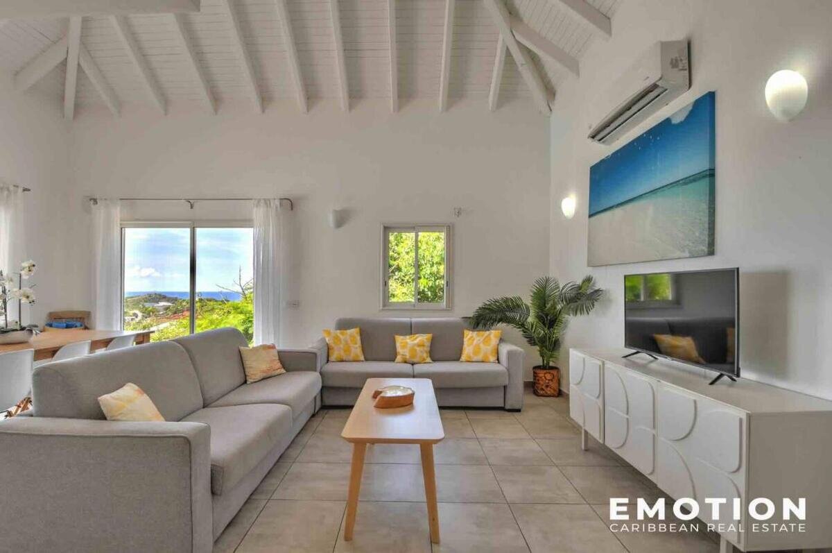 Ensemble immobilier pleine vue mer de deux villas + 3 appart