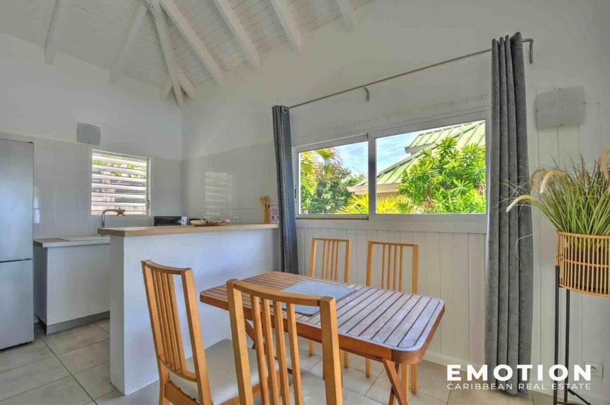 Ensemble immobilier pleine vue mer de deux villas + 3 appart